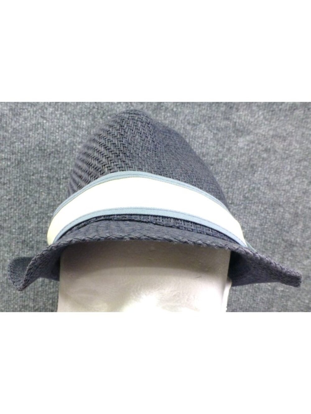 Goorin Bros Navy Straw Fedora With White & Light Blue Band‎ L/XL